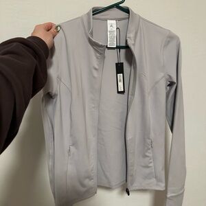 Oner active timeless jacket size M NWT